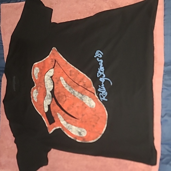 the Rolling Stones Tops - Rolling Stones Short Sleeve T-Shirt.